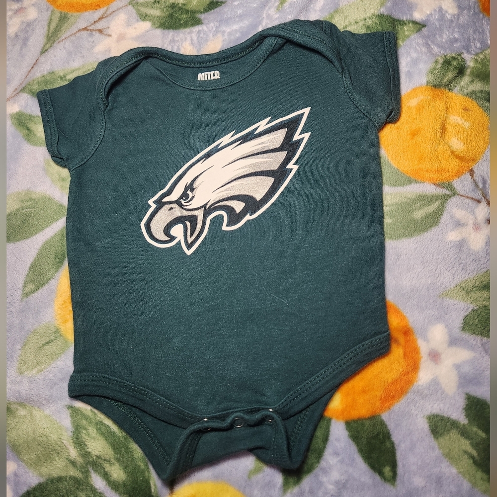 Green Baby Outfit with Eagle Logo Outter Stuff Brand Size 6/9months